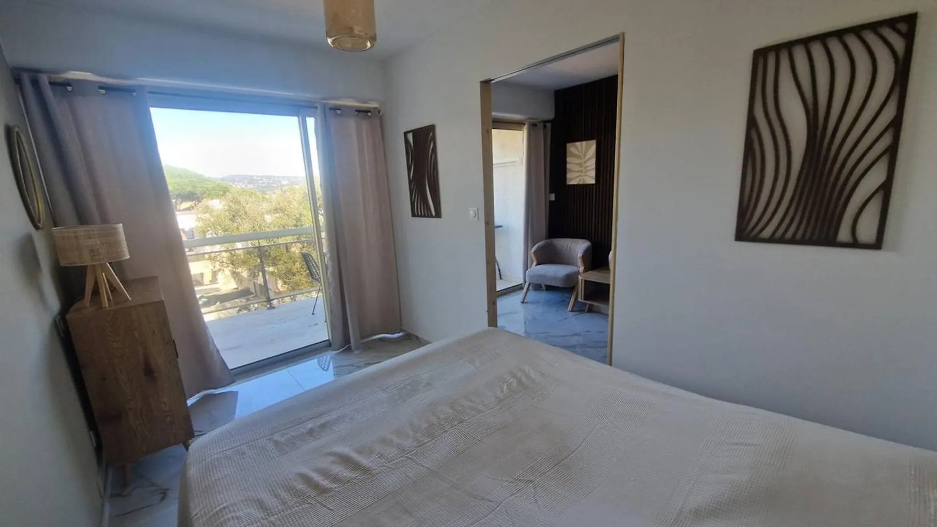 Charmant Appartement A Cavalaire-Sur-Mer Avec Terrasse - Fr-1-100-354 Γαλλία