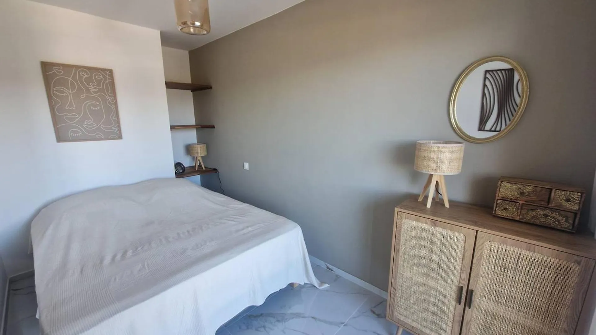 Charmant Appartement A Cavalaire-Sur-Mer Avec Terrasse - Fr-1-100-354 Διαμέρισμα