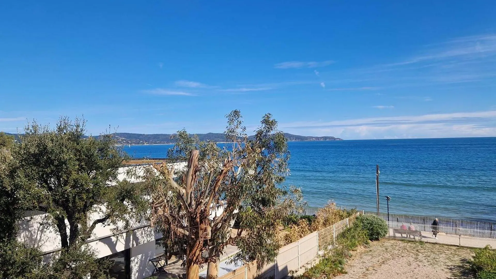 Charmant Appartement A Cavalaire-Sur-Mer Avec Terrasse - Fr-1-100-354 Apartment